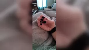 dirtyburd07 I_love_the_way_a_fresh_manicure_makes_me_feel _Super_f шоу чат реальный порно