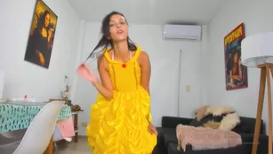 itsnicolebelle I am Belle and i am your cumslut ) шоу чат реальный порно