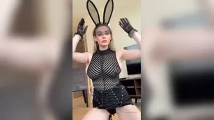 bethanylilya sexy bunny costume 12 minuets long video шоу чат реальный порно