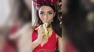 veganessa 14 12 2020 thinking about how amazing your член is have a nice day шоу чат реальный порно