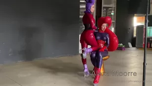 alexamoorre SundaySelfie Blowup hoods шоу чат реальный порно