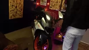 bellathorne Just_some_fun_behind_the_scenes_of_one_of_the_project шоу чат реальный порно