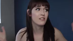 Lemontea delightfulhug naughty lesbians in the car backseat MFC реальный порно 3