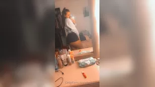 brittanibayybee Anyone wanna talk шоу чат реальный порно