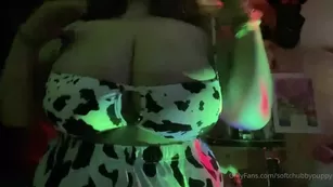 softchubbypuppy there s flashing lights in this so plz don t watch if ur epileptic шоу чат реальный порно