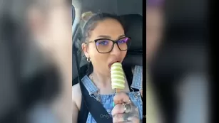 alinutaa Uhhh i love icecream or dick шоу чат реальный порно