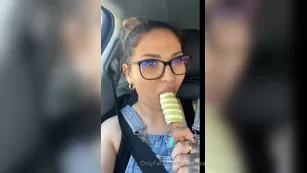 alinutaa Uhhh i love icecream or dick шоу чат реальный порно