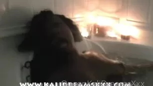 kalidreamsxxx_Bath interview_6021003 шоу чат реальный порно
