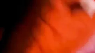 Грудастая шкура CutiXJana трахает оба отверстия