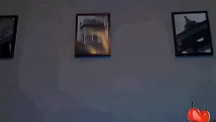 Рыжая кокетка позирует голенькой Vita_Romanova