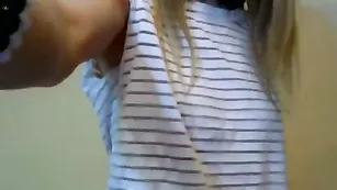 Роскошная модель Princess_Ka раздевается на камеру