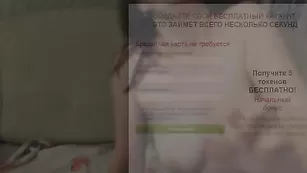 Голая нимфа Magdena мастурбирует вагину