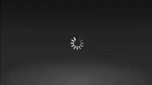 Лесбиянки занимаются групповыми ласками lettali