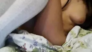 Симпатичная kristina321 дразнит шикарными формами
