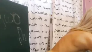 Смазливая Laima_sh трахнулась секс машиной