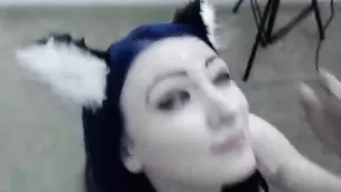 Jessakittenделает минет и лижет яйца