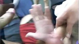 Латиночка отсасывает пару членов Andressexapeel