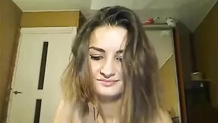 Роскошная lakostamia дрочит член хахаля