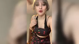 venho trying on мой new dresses which one шоу чат реальный порно