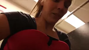 Candie Cane gas station bathroom floor pee | ManyVids Бесплатное Порно Livesex