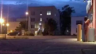 Nicoleniagara ебля мой киска outside on the sidewalk – teens, outdoors | ManyVids порно videos