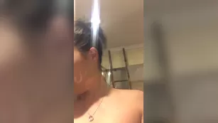 London Keyes bathroom after shower | ManyVids Бесплатное Порно Videos