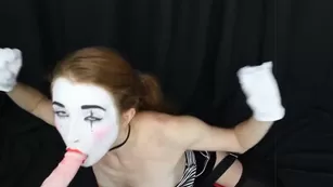 Jackie Marie Jupiter The Entertainer Mime Blowbang | ManyVids Бесплатное Порно Videos