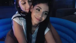 Ms_kbenz MFC lesbian toy fuck cam порно videos