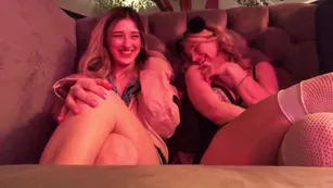 Elissa25_ Oily Anal MFC Cumshow w/ Дилдо