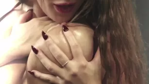 Sophie Dee сиськи teasing onlyfans порно livesex1