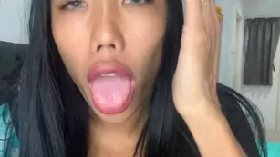 ladyboymos well well well шоу чат реальный порно реальный секс