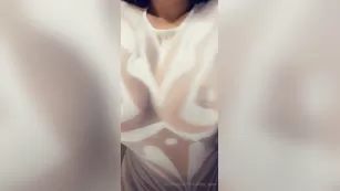 kathyy_xoxo slow_motion_is_always_nice._should_i_post_an_ass_clap_next шоу чат реальный порно реальный секс 1