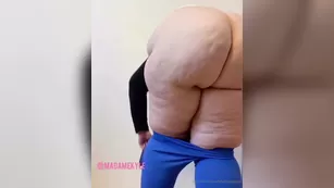 thebrokenpeach went and bought some new yoga pants bc all mine are black lol i wanted вас to be able to s шоу чат реальный порно