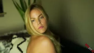 Jenna Lee removing off мой black strip panty and showing off мой sexy body чат реальный порно реальный секс