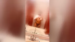 lacey-adams send me money and i ll шоу чат реальный порно реальный секс 1