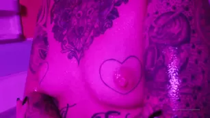 leighravenx Happy October I'm celebrating with a hot bubble bath шоу чат реальный порно