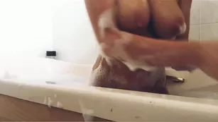 Bethany Morgan bathtub xxx чат реальный порно реальный секс 1