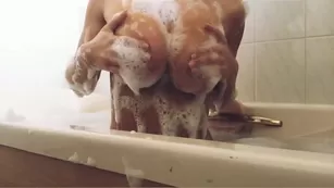 Bethany Morgan bathtub xxx чат реальный порно реальный секс 1