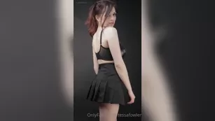 TESSA F. 4 tessafowler @tessafowler