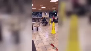 Riley Reid сосет random guy with мой best friend snapchat premium реальный порно реальный секс