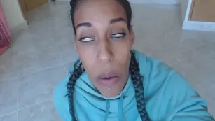 goldenlace cheeky немного gummy bears are scooped up and offered safe warm accommodation in the belly шоу чат реальный порно