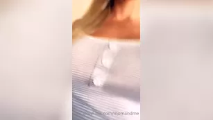 momandme 07 10 2020 Waking up Mom so we can look at DICKS шоу чат реальный порно