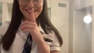 emily-willis- -video-015 шоу чат реальный порно реальный секс