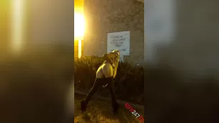 Christie Stevens sinfully teasing her голая body in front of a church чат реальный порно реальный секс 1