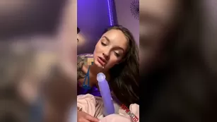 Tilly Toy сосет & riding мой fav toy snapchat premium реальный порно реальный секс 1