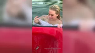Becky Crocker outdoor swimming голая реальный порно реальный секс 1