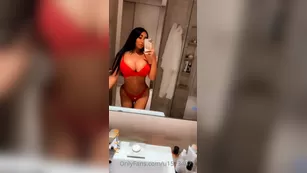 sabihababyxxx New lingerie thanks to a very special someone Lin шоу чат реальный порно