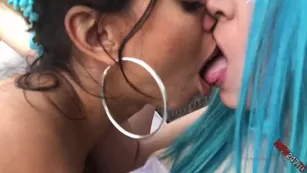 Canela Skin lesbian xxx with blue haired девушка реальный порно реальный секс 1