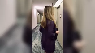 blndm007 Stripping in the hallway at the San Francisco Marriott шоу чат реальный порно