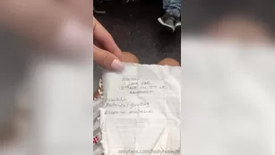 HOLLYHOTWIFE Video of me letting all of the guys on the subway look up мой dress чат реальный порно реальный секс 1